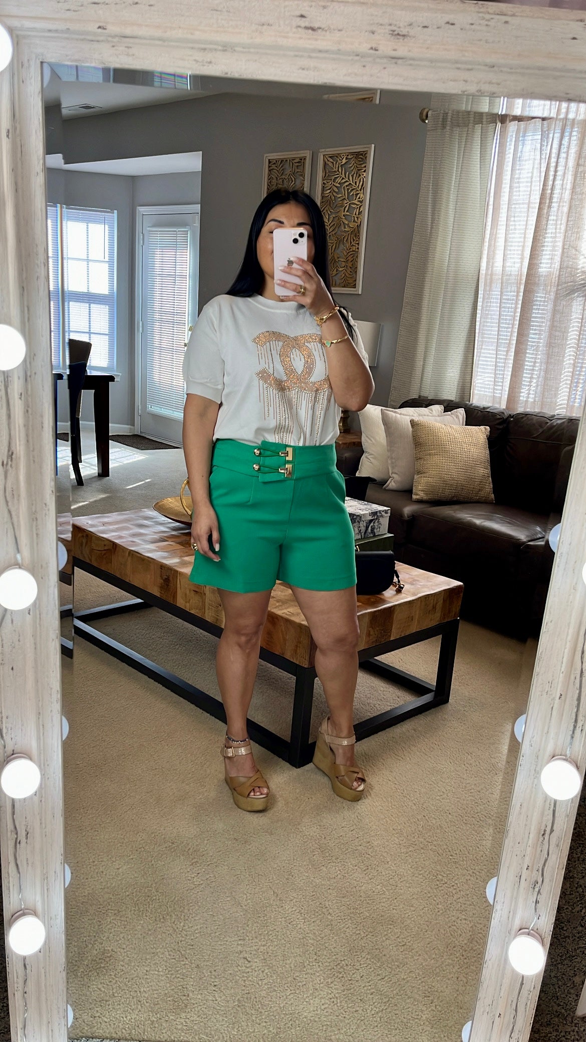 Short Broche